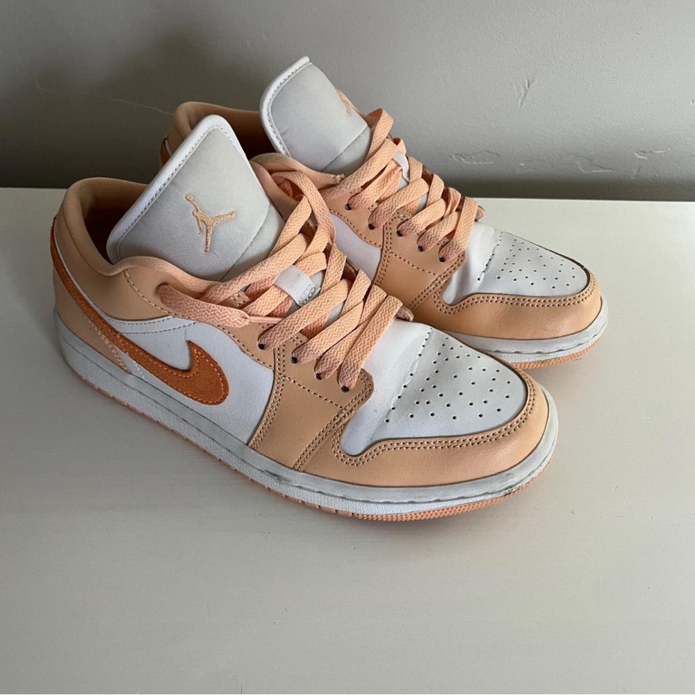 “sunset haze” jordan 1 low